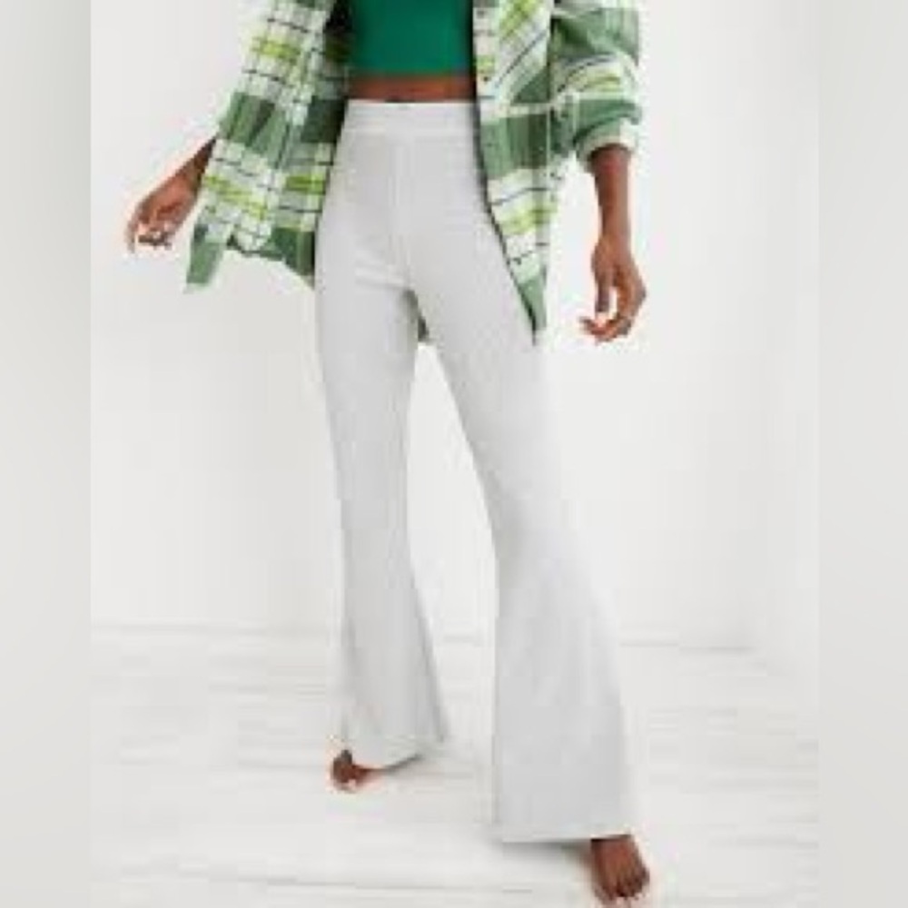 Aerie Groove-On Velour High Waisted Flare Pant - XL